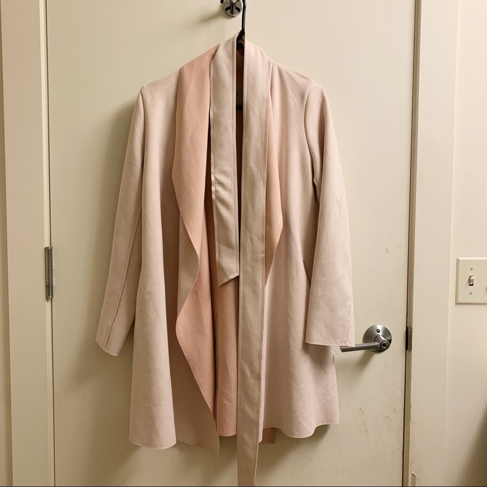 🤩brand new🤩light pink faux leather coat
